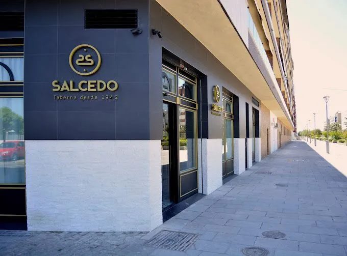 Taberna Salcedo, C/ Nuestro Padre Jesús Caído, esquina C/ Escritora María Teresa de León, Córdoba
